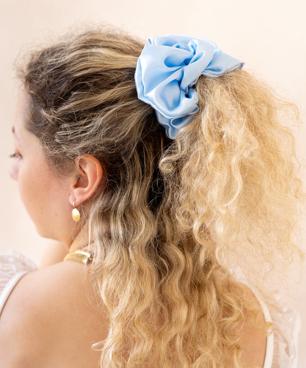 CLAIRE - Satin Scrunchie | Light Blue - Hellblau - Fizz & Femme
