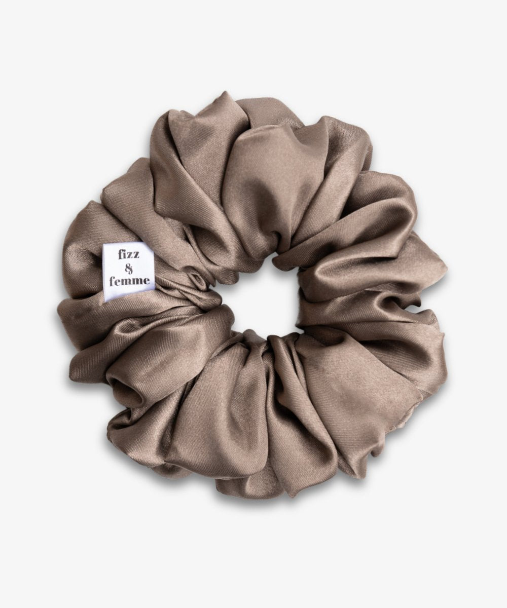 CLAIRE - Satin Scrunchie | Taupe - Grau - Fizz & Femme
