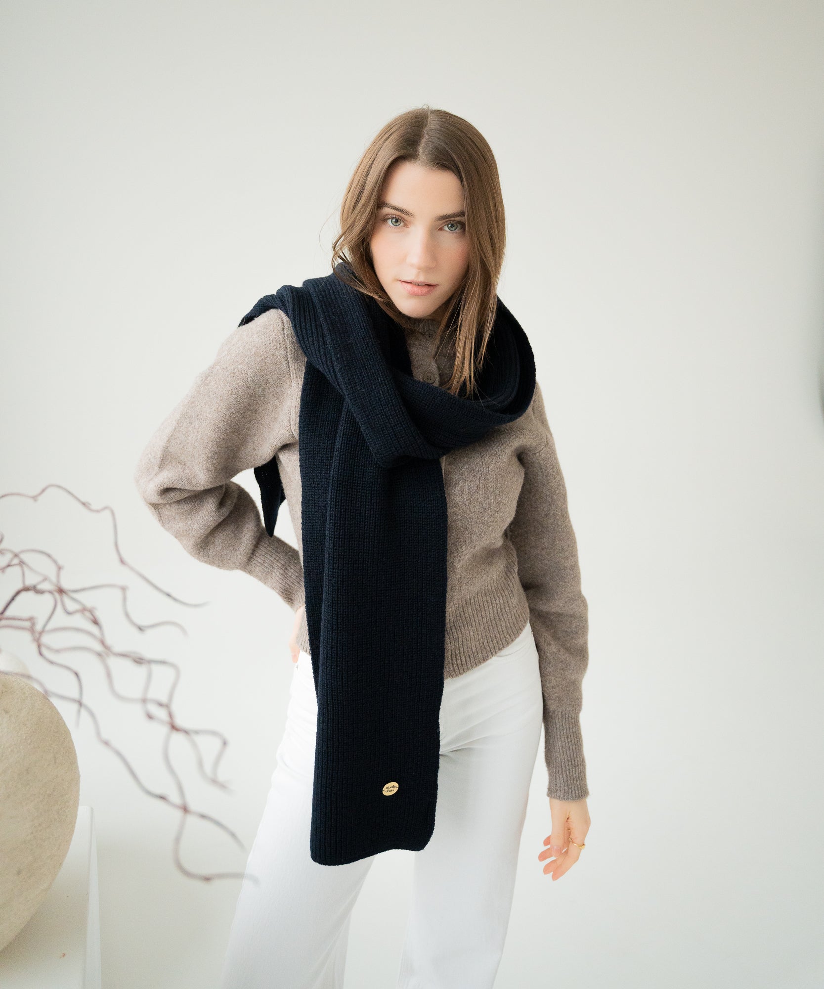CLEO - Schal aus Merinowolle | Navy - Grau - Studio Chéri
