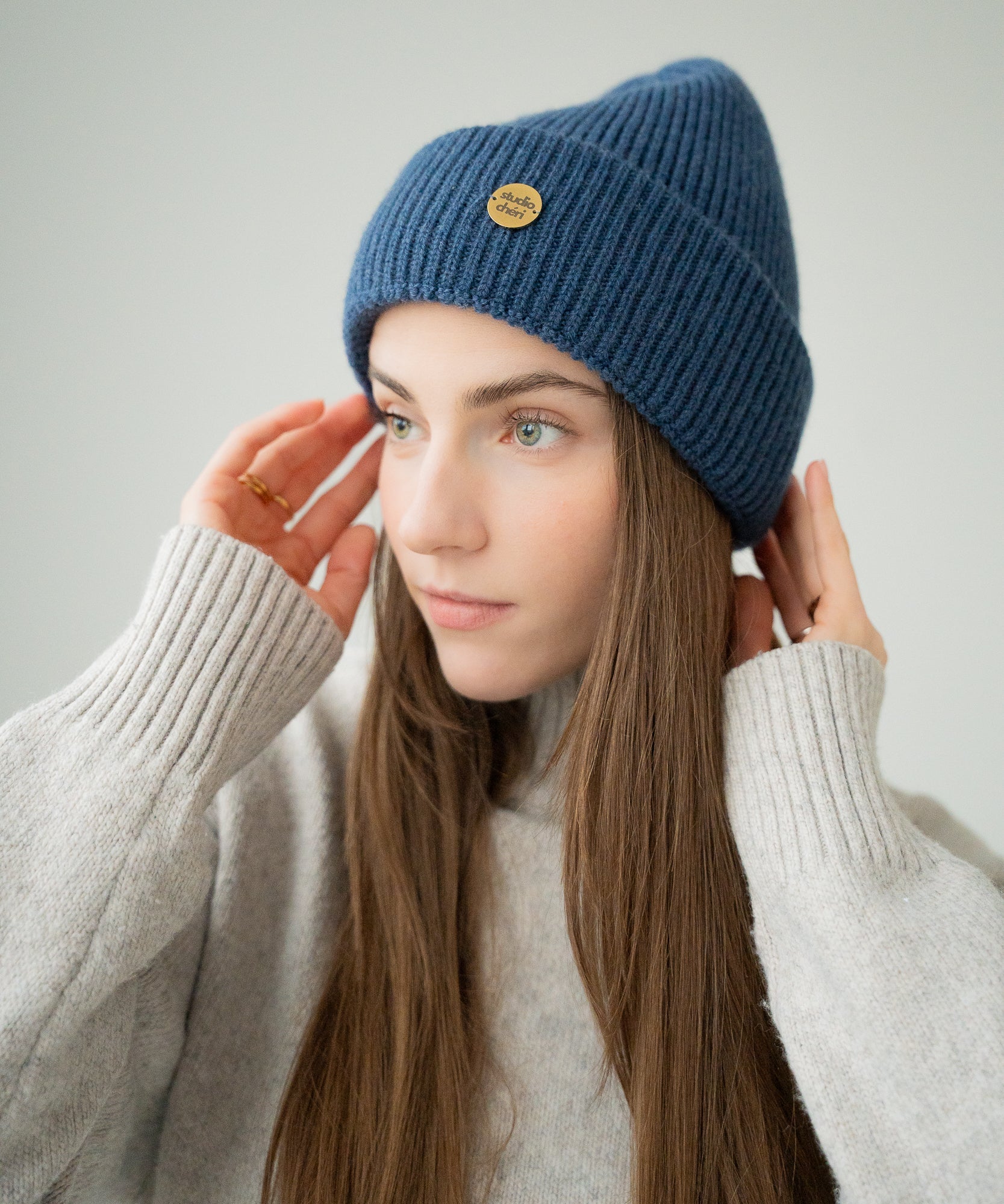 CLEO - Strickmütze aus Merinowolle | Jeans - Blau - Studio Chéri