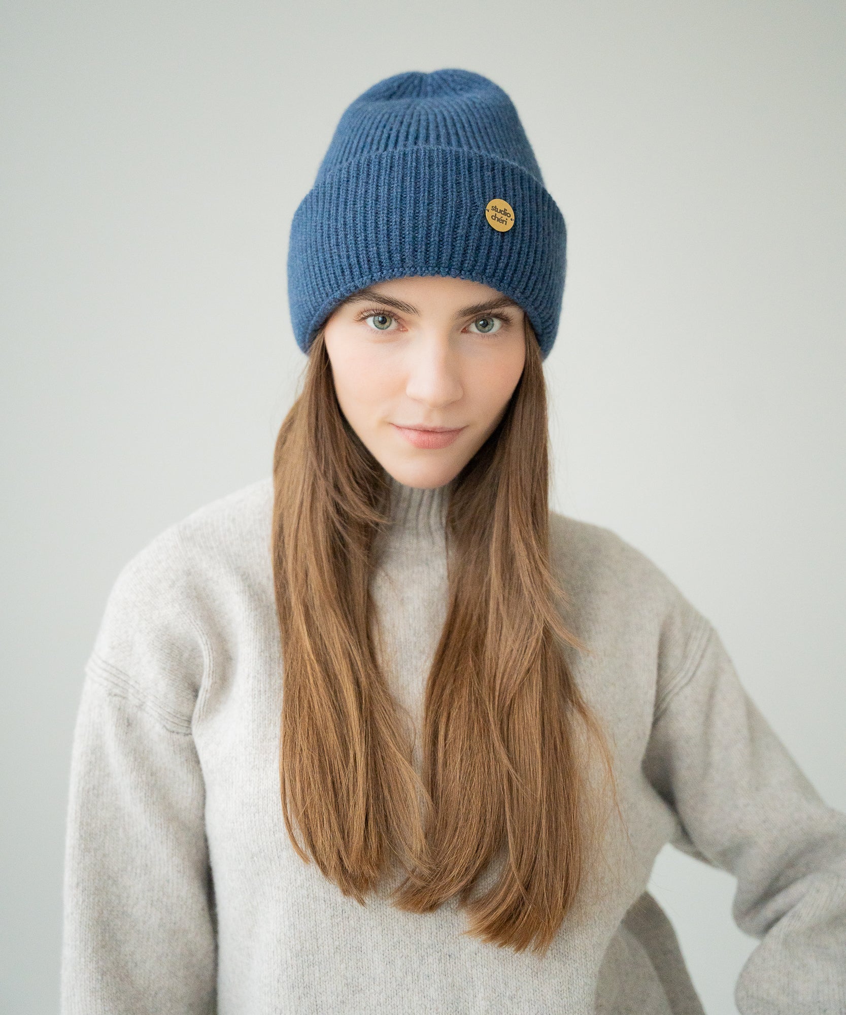 CLEO - Strickmütze aus Merinowolle | Jeans - Blau - Studio Chéri