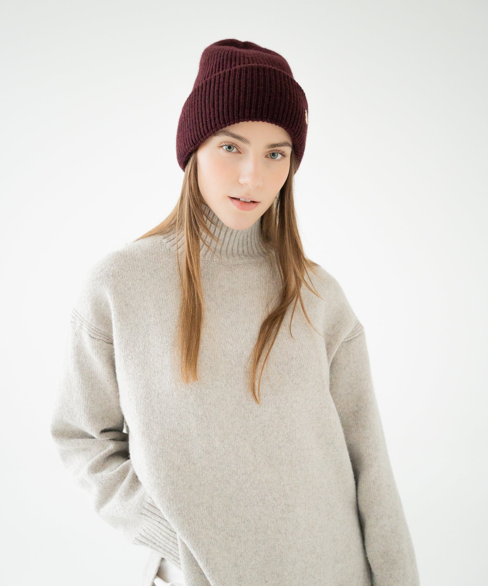 CLEO - Strickmütze aus Merinowolle | Wine - Rot - Studio Chéri