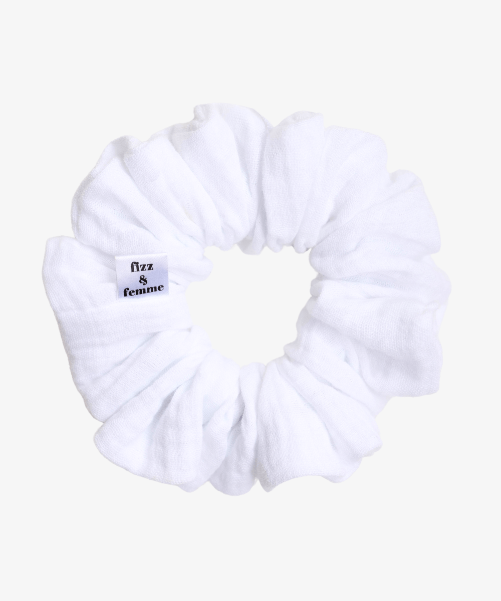 MALEA - Printed Scrunchie - Blau/Weiß - Fizz & Femme