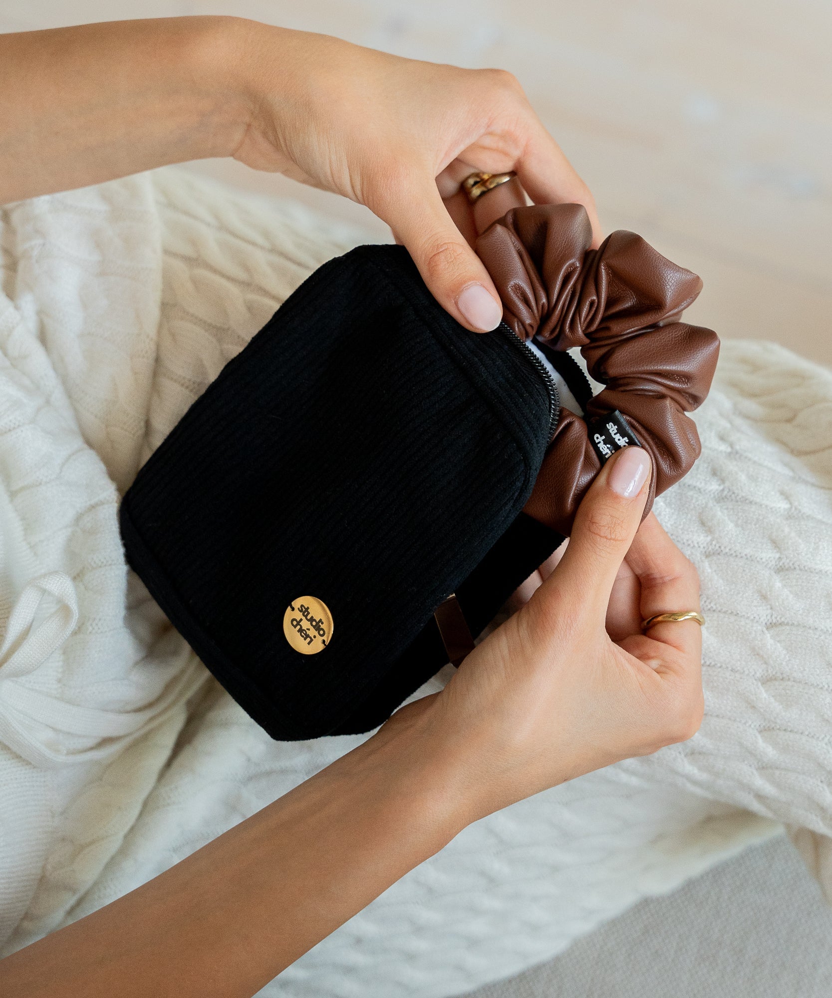 MINI MALU - Kosmetiktasche | Black - Schwarz - Studio Chéri
