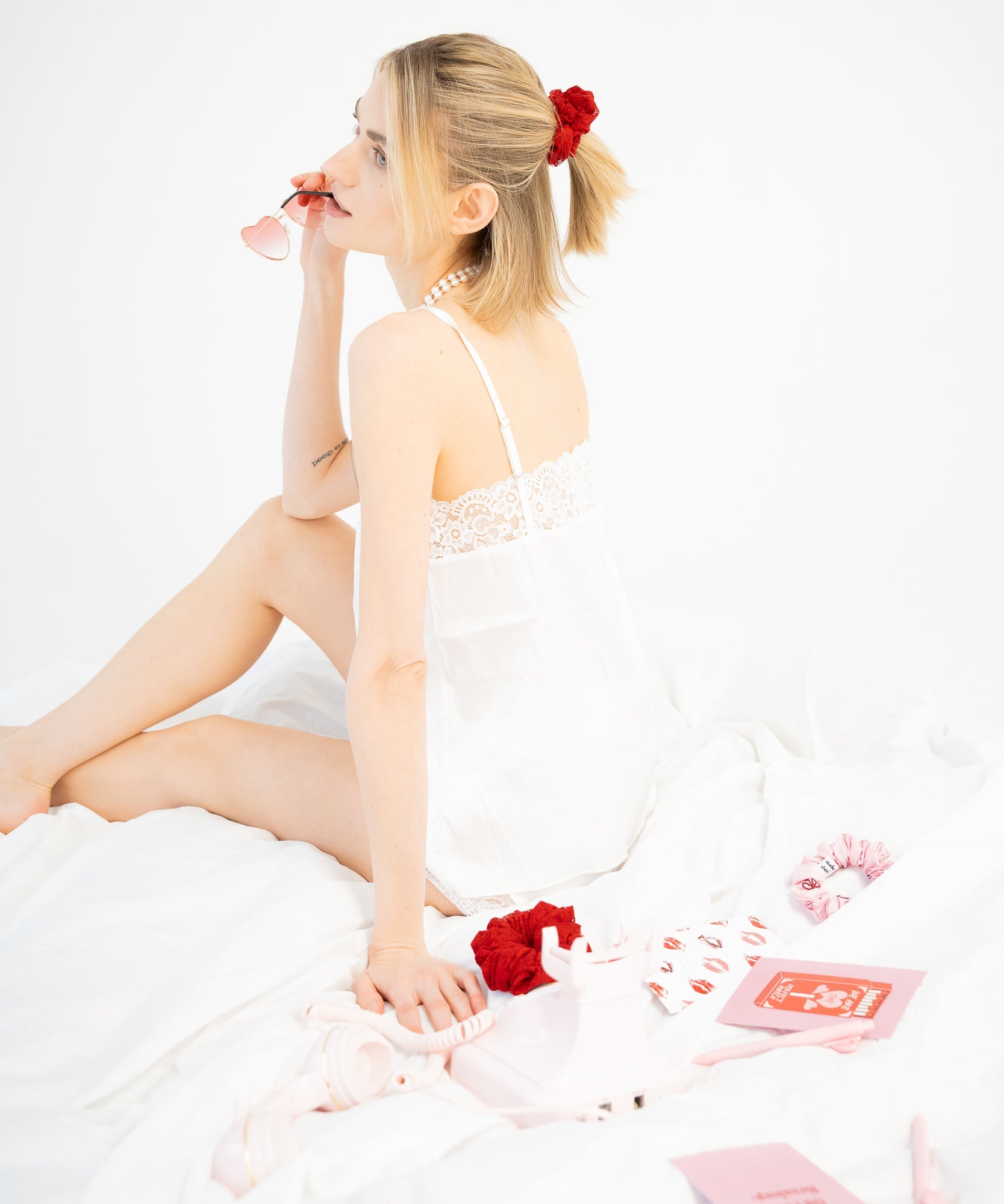 ROUGE - Scrunchie aus Spitze - Rot - Studio Chéri