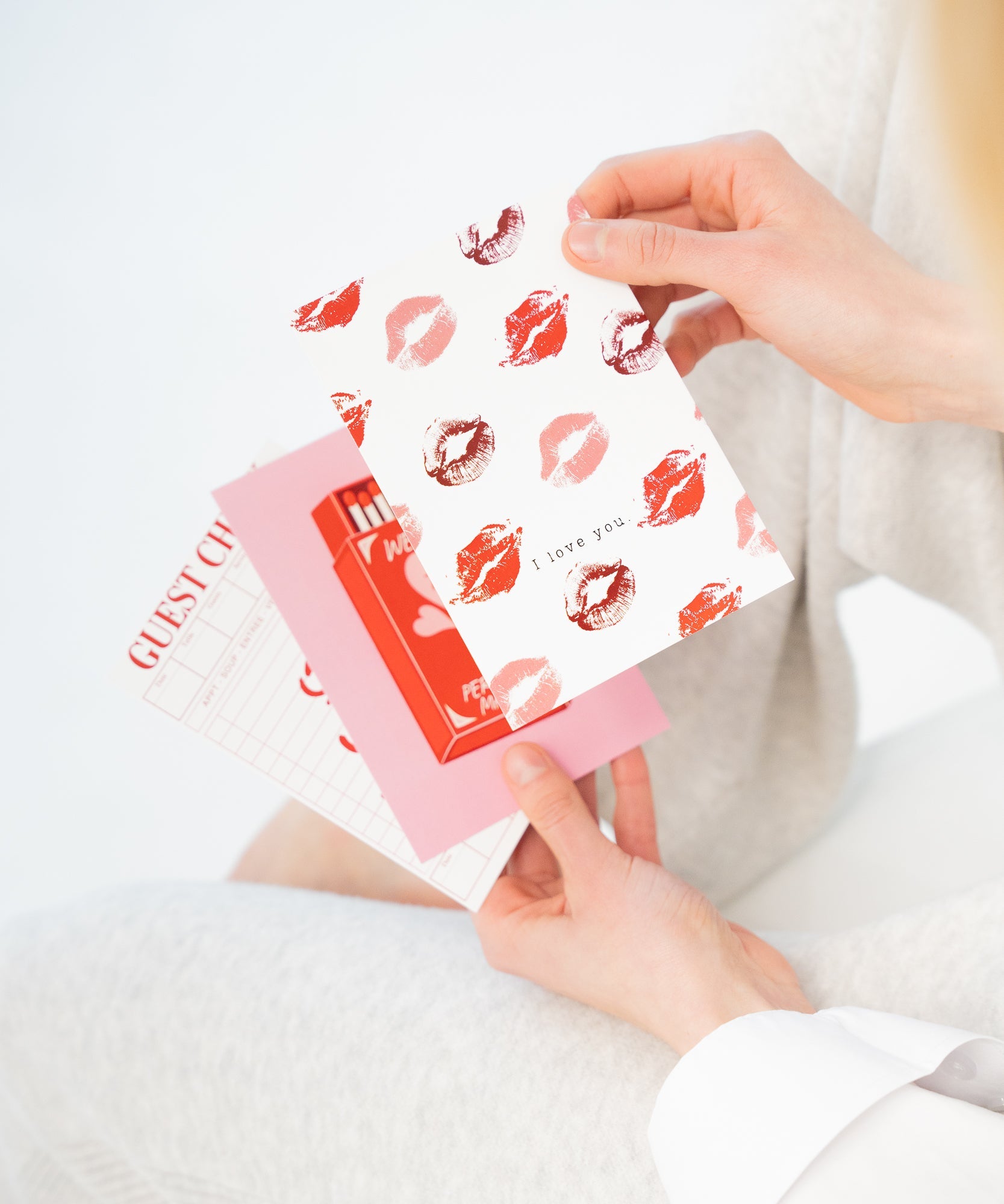 VALENTINE | 3er Postkarten - Set - Rot/Rosa/Weiß - Studio Chéri