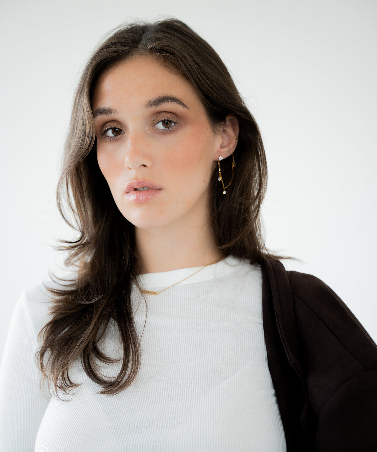 Timeless - 18K Ohrringe mit Earcuff
