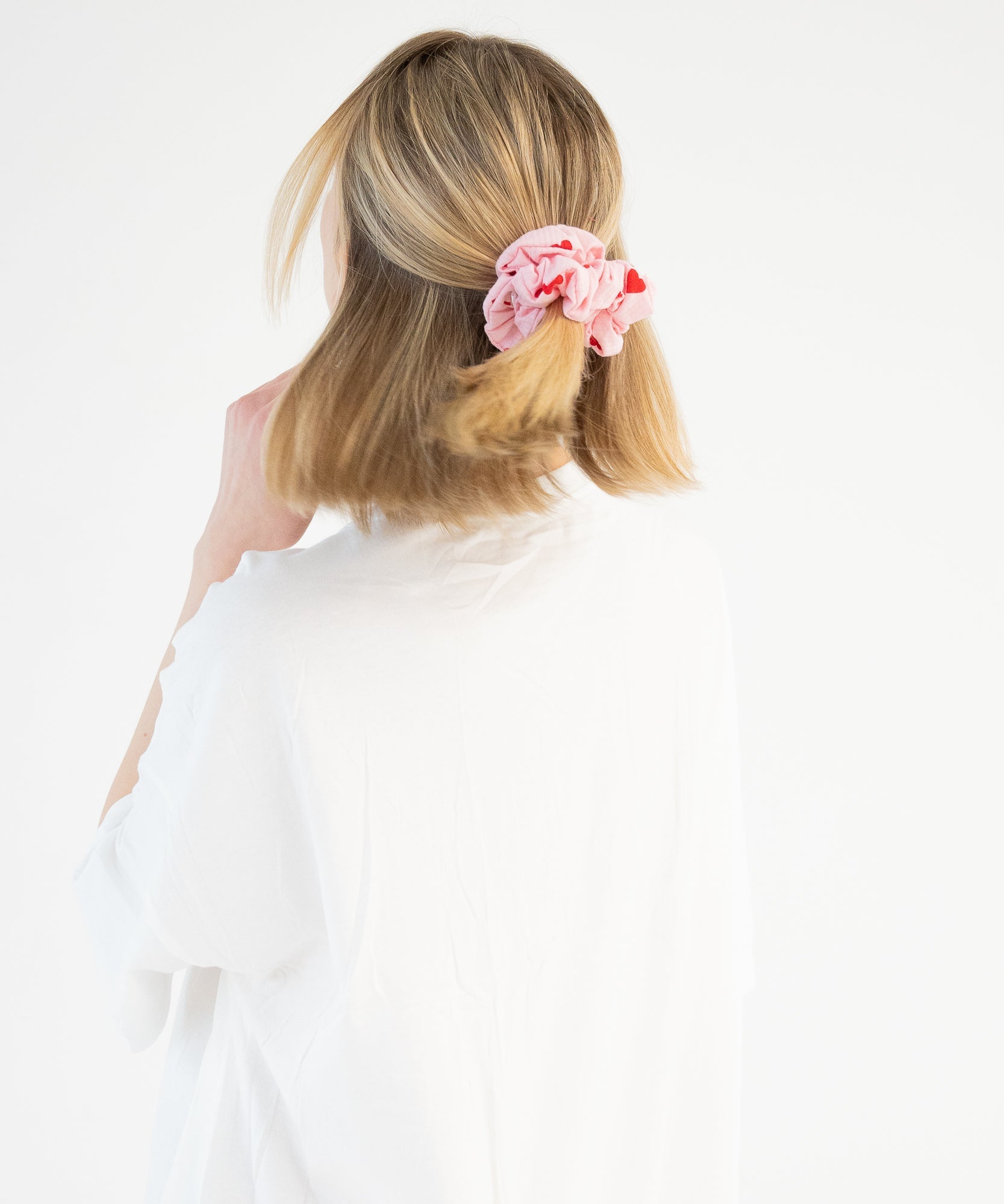 ATELIER ROSE - Scrunchie mit Herzen - Rosa/Weiß - Studio Chéri