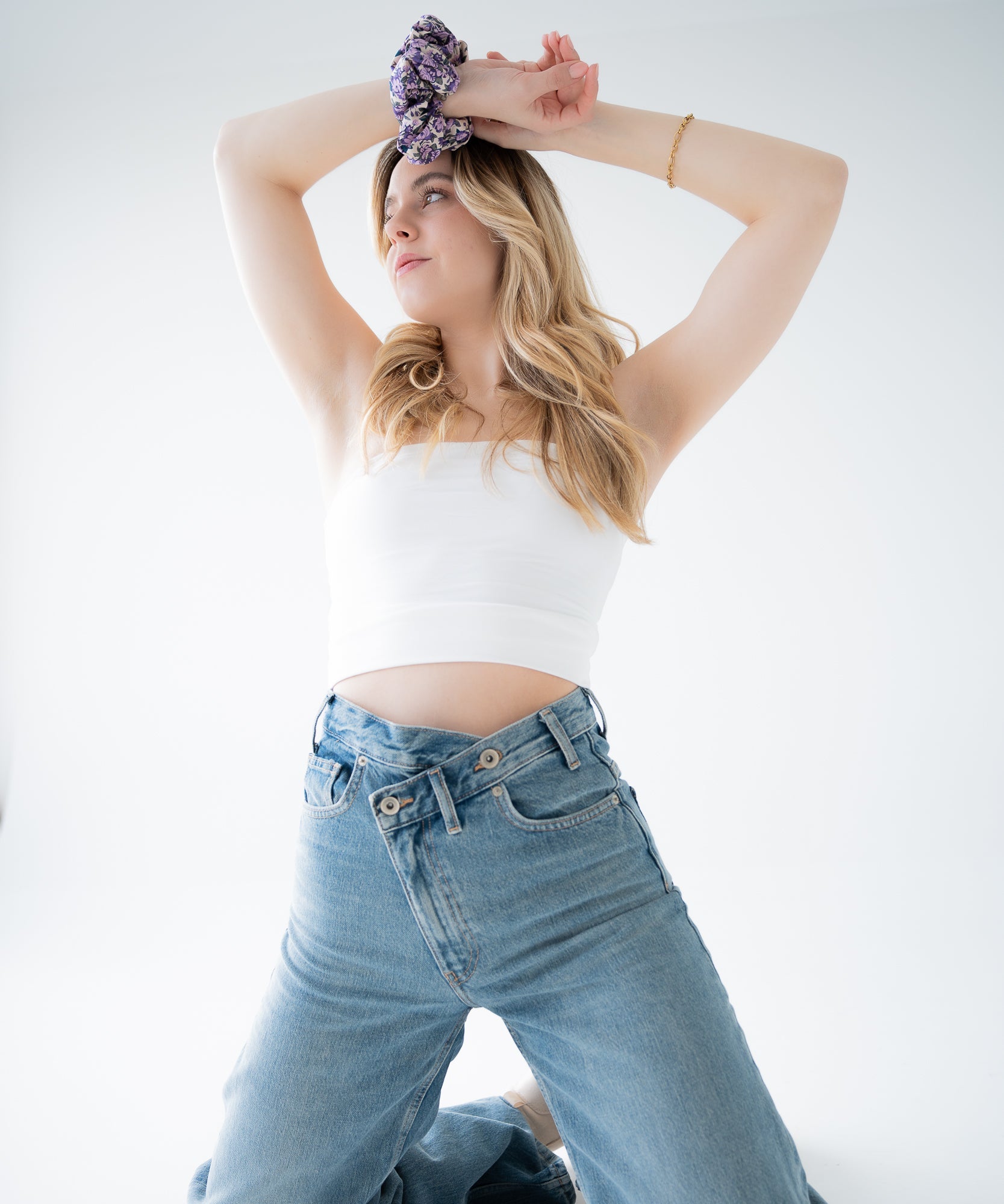 Aubrey - Scrunchie mit Blümchenmuster - Lila - Studio Chéri