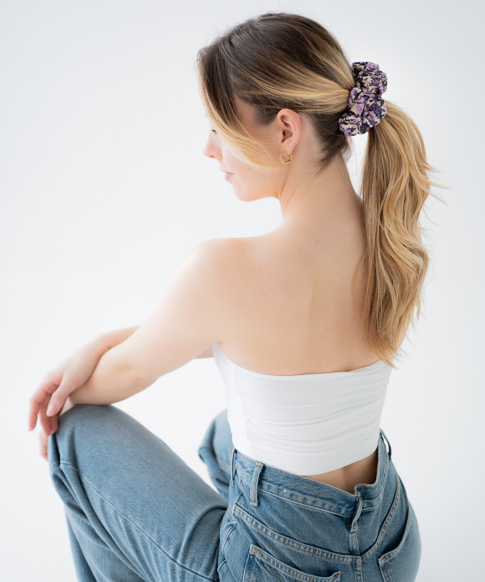 Aubrey - Scrunchie mit Blümchenmuster - Lila - Studio Chéri