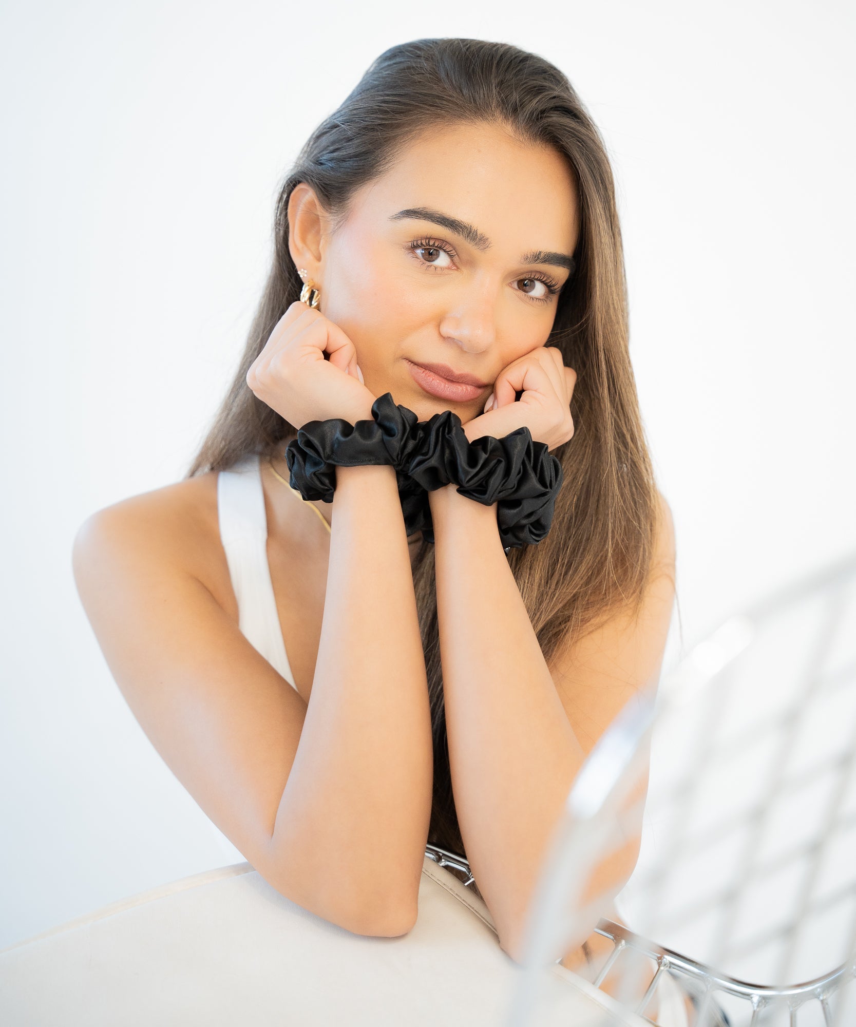 Claire - Satin Scrunchie - Black - Schwarz - Studio Chéri
