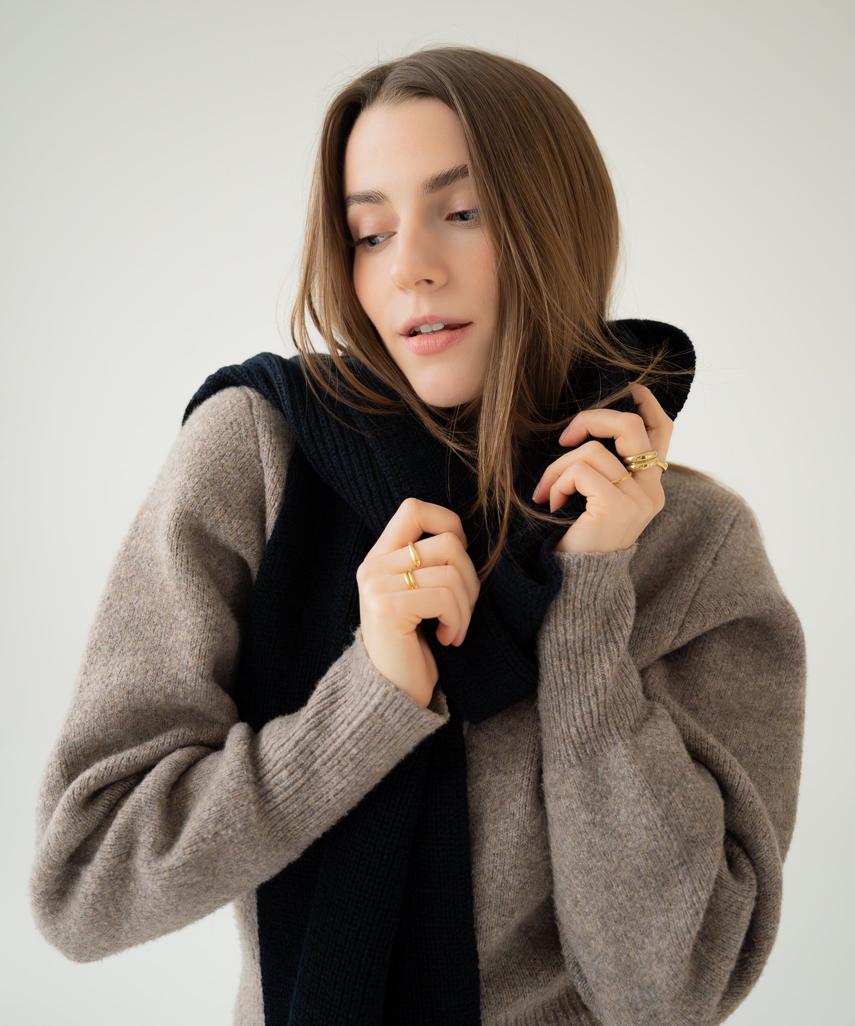 CLEO - Schal aus Merinowolle | Navy - Grau - Studio Chéri