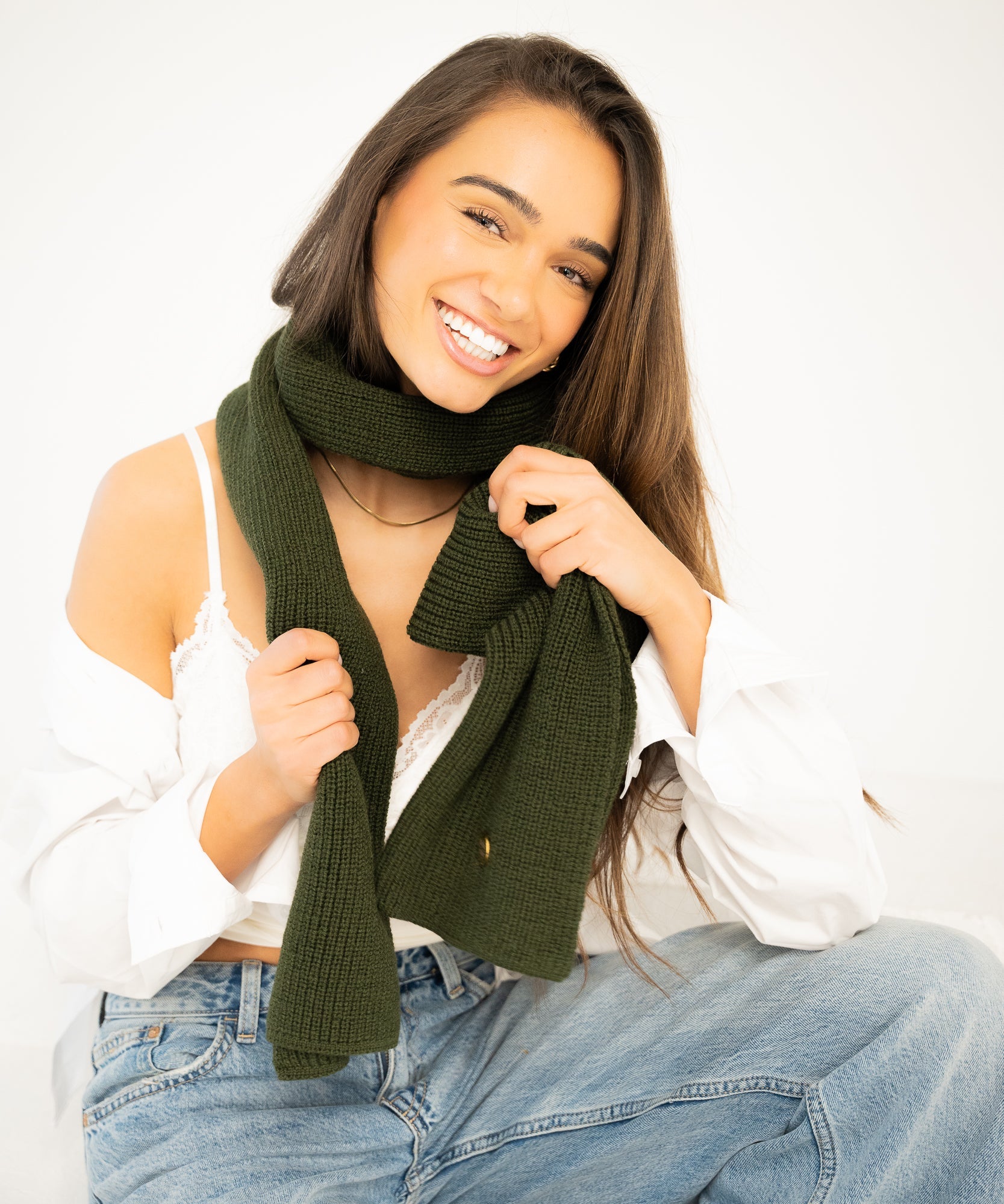 Cleo Schal aus Merinowolle - Olive - Grün - Studio Chéri