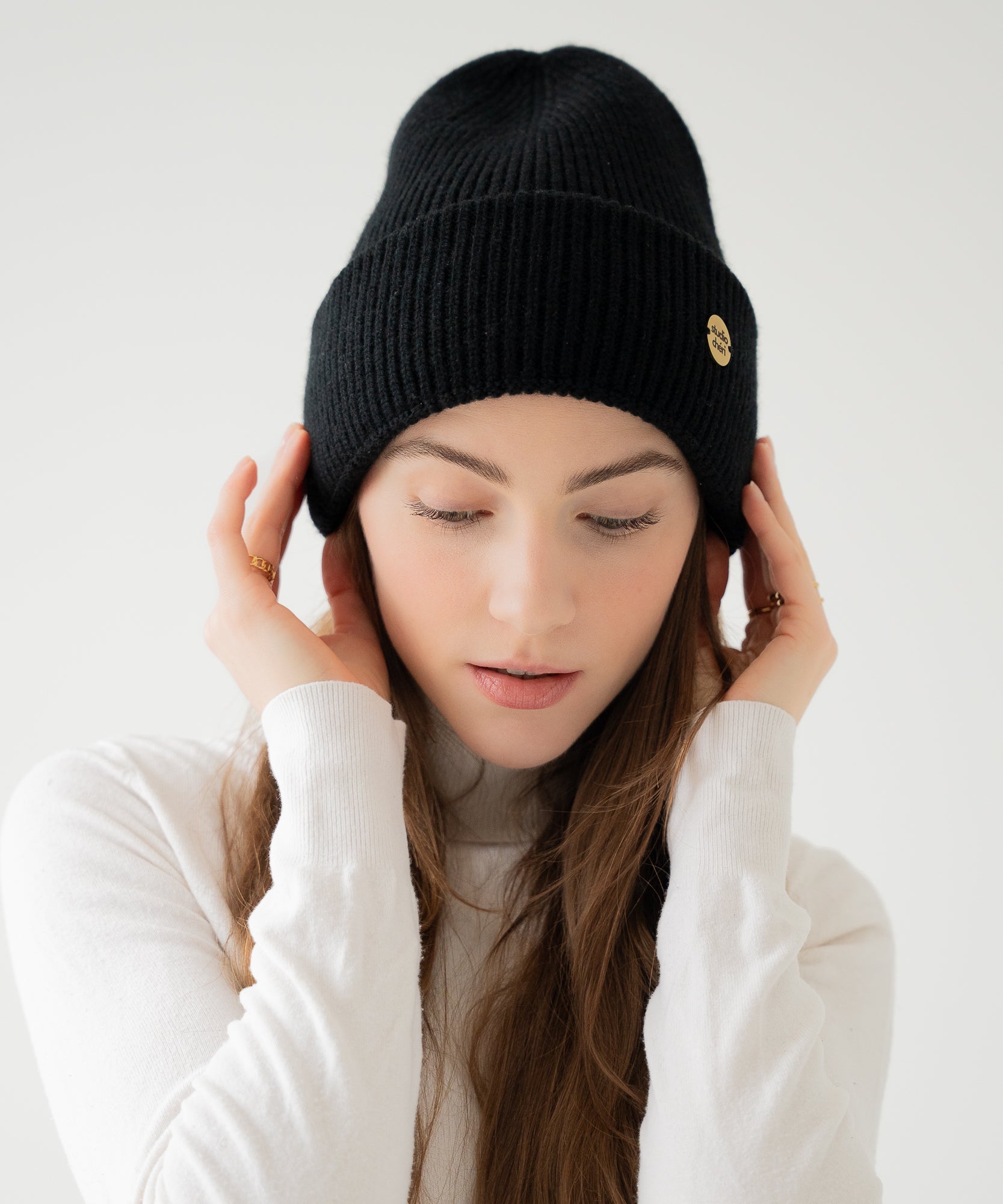 CLEO - Strickmütze aus Merinowolle | Black - Schwarz - Studio Chéri