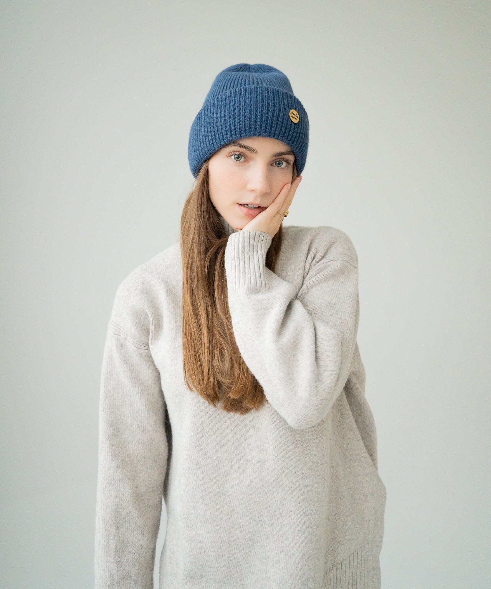 CLEO - Strickmütze aus Merinowolle | Jeans - Blau - Studio Chéri