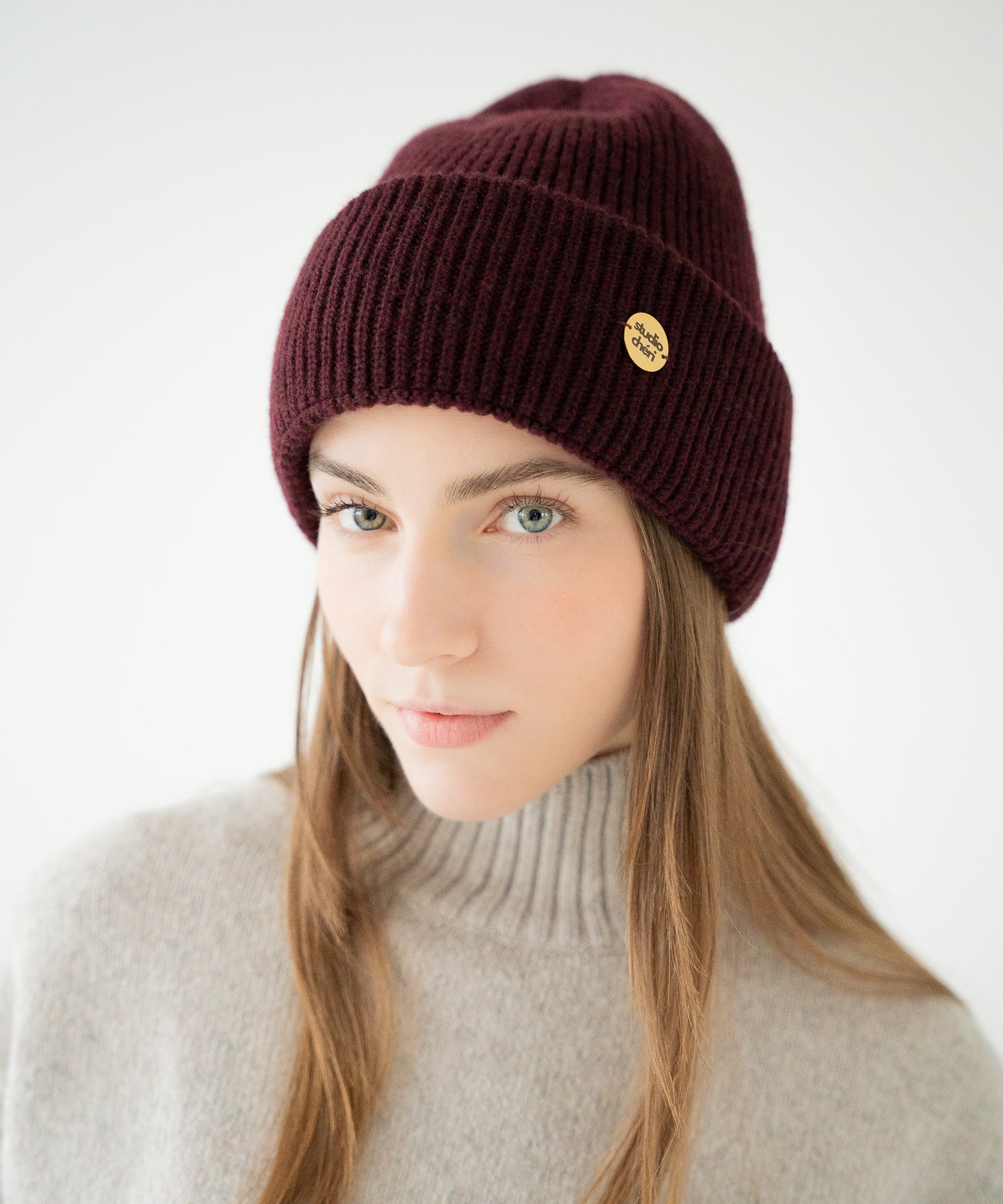 CLEO - Strickmütze aus Merinowolle | Wine - Rot - Studio Chéri