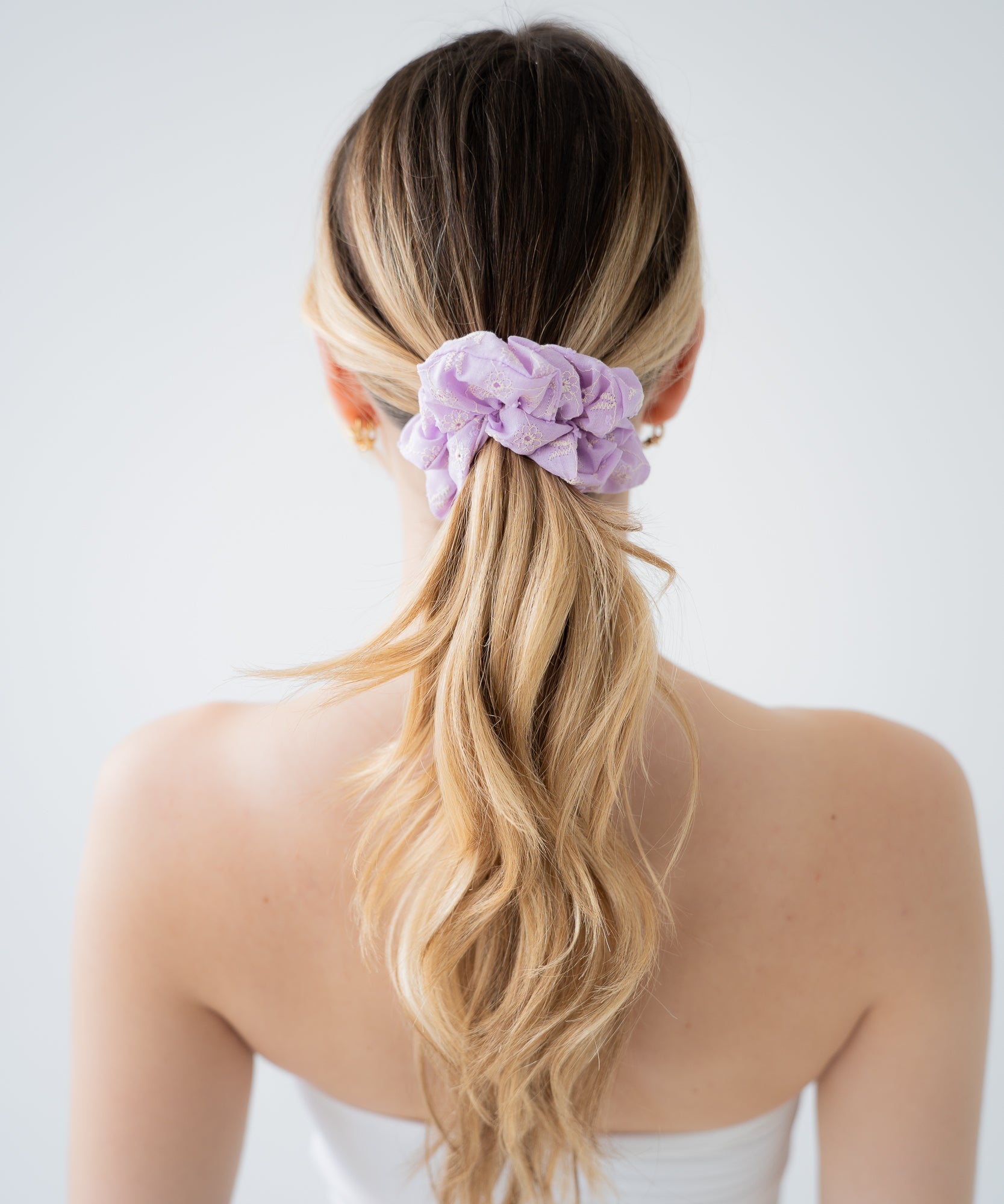 Elara - Scrunchie mit Blumenmuster - Lila - Studio Chéri
