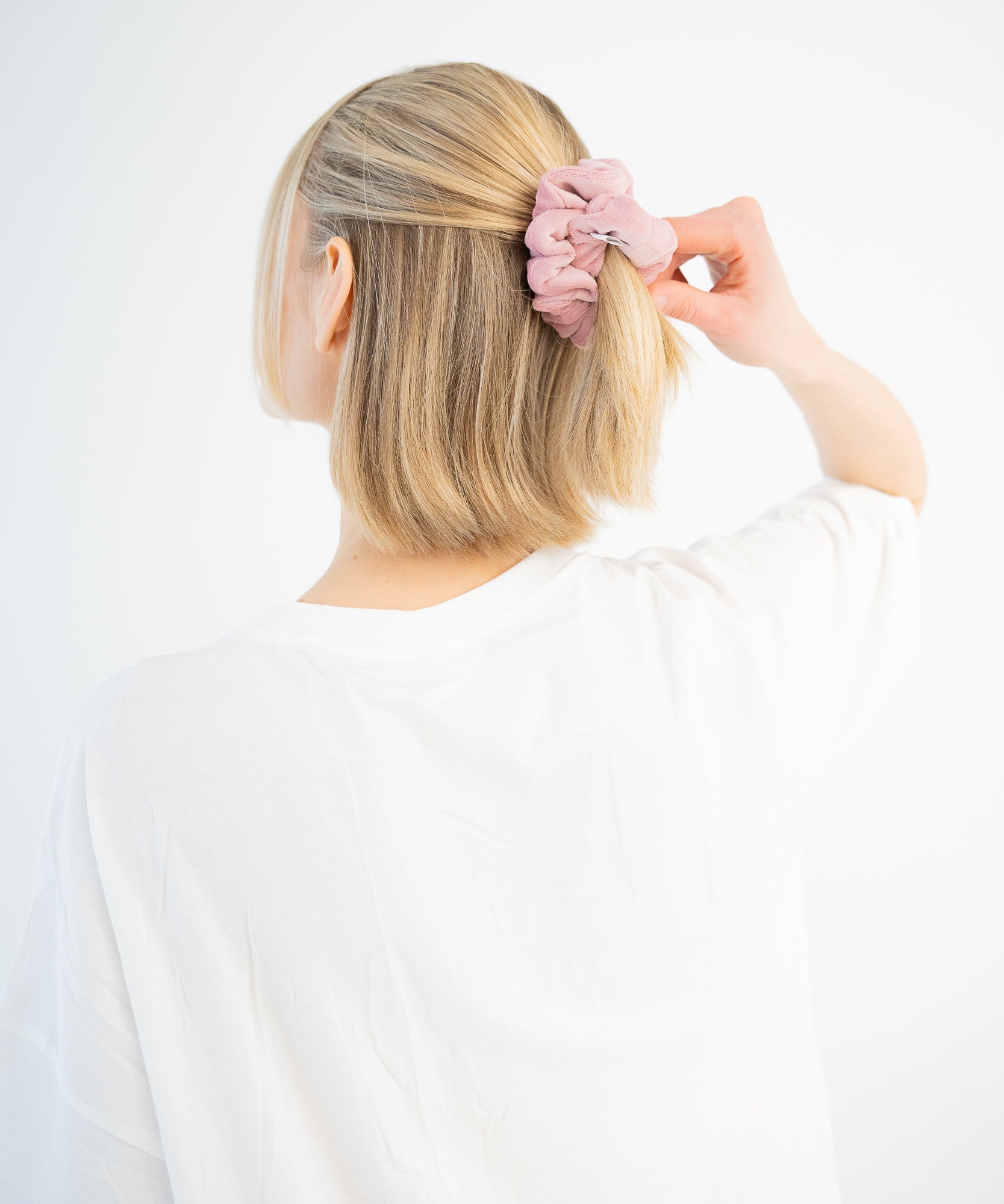 FLUFFY ROSE - Scrunchie aus Samt - Rosa - Studio Chéri