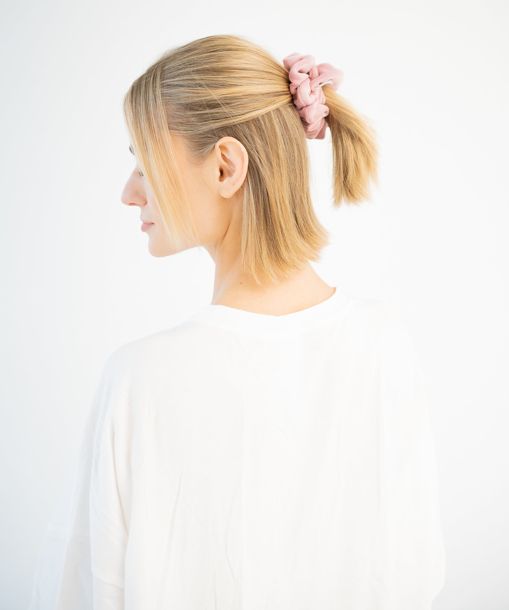 FLUFFY ROSE - Scrunchie aus Samt - Rosa - Studio Chéri