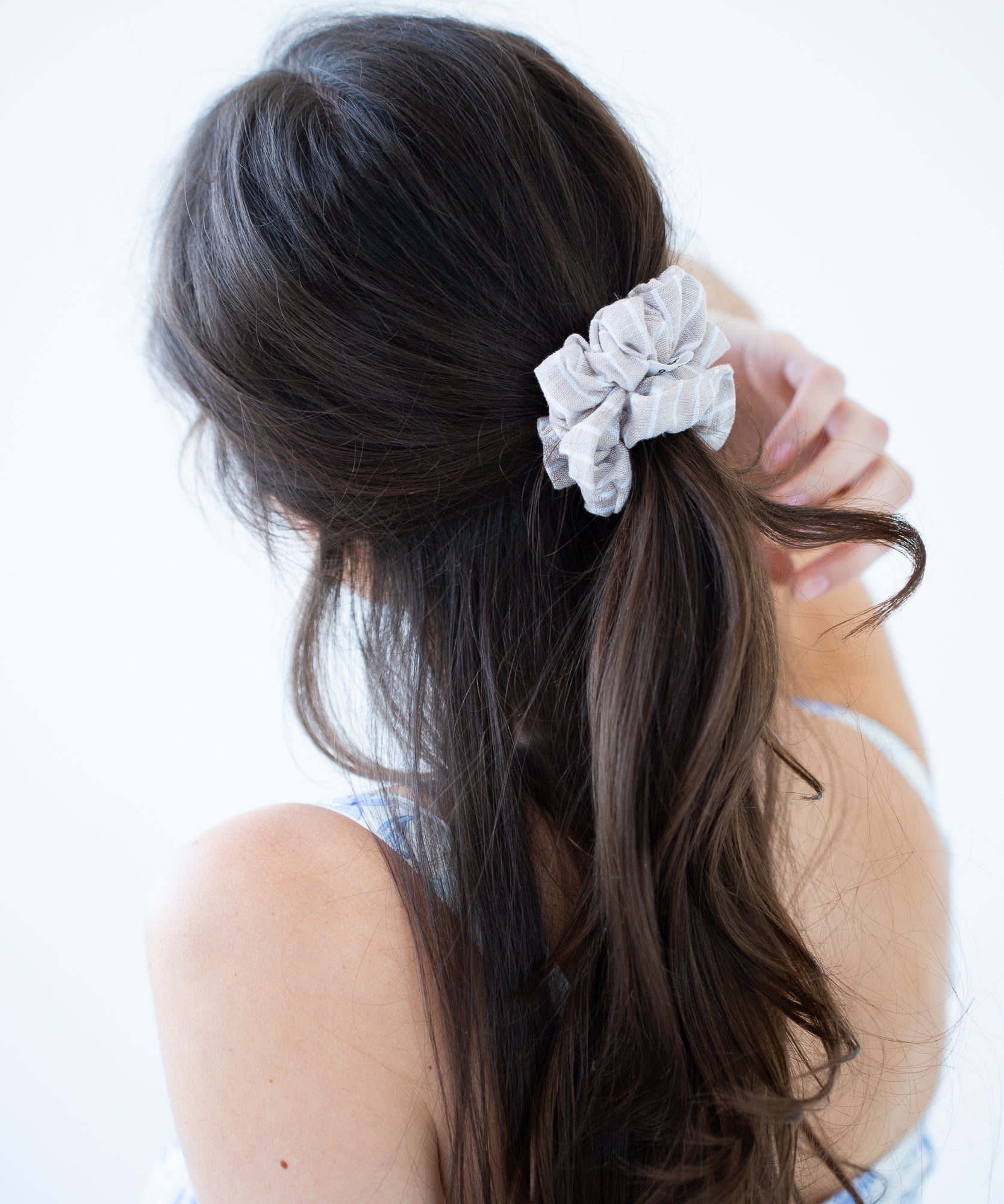 Ivory - Leinen Scrunchie - beige - Studio Chéri