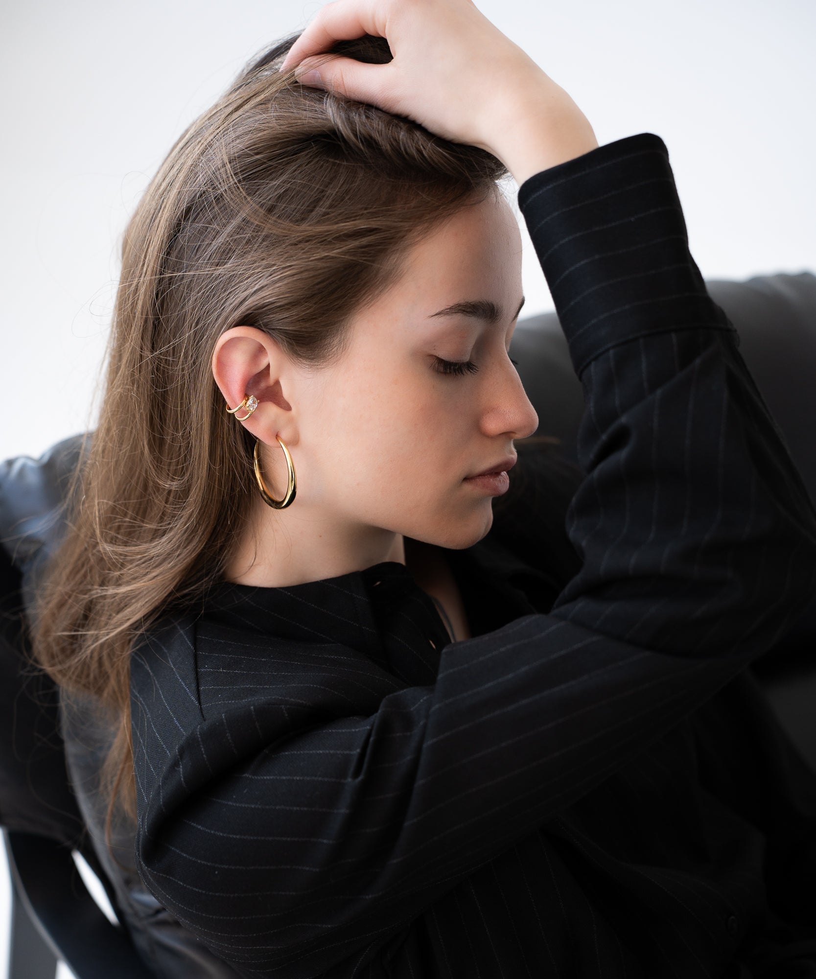 Mae - 18K Gold - Earcuff mit Schmuckstein - Gold - Studio Chéri