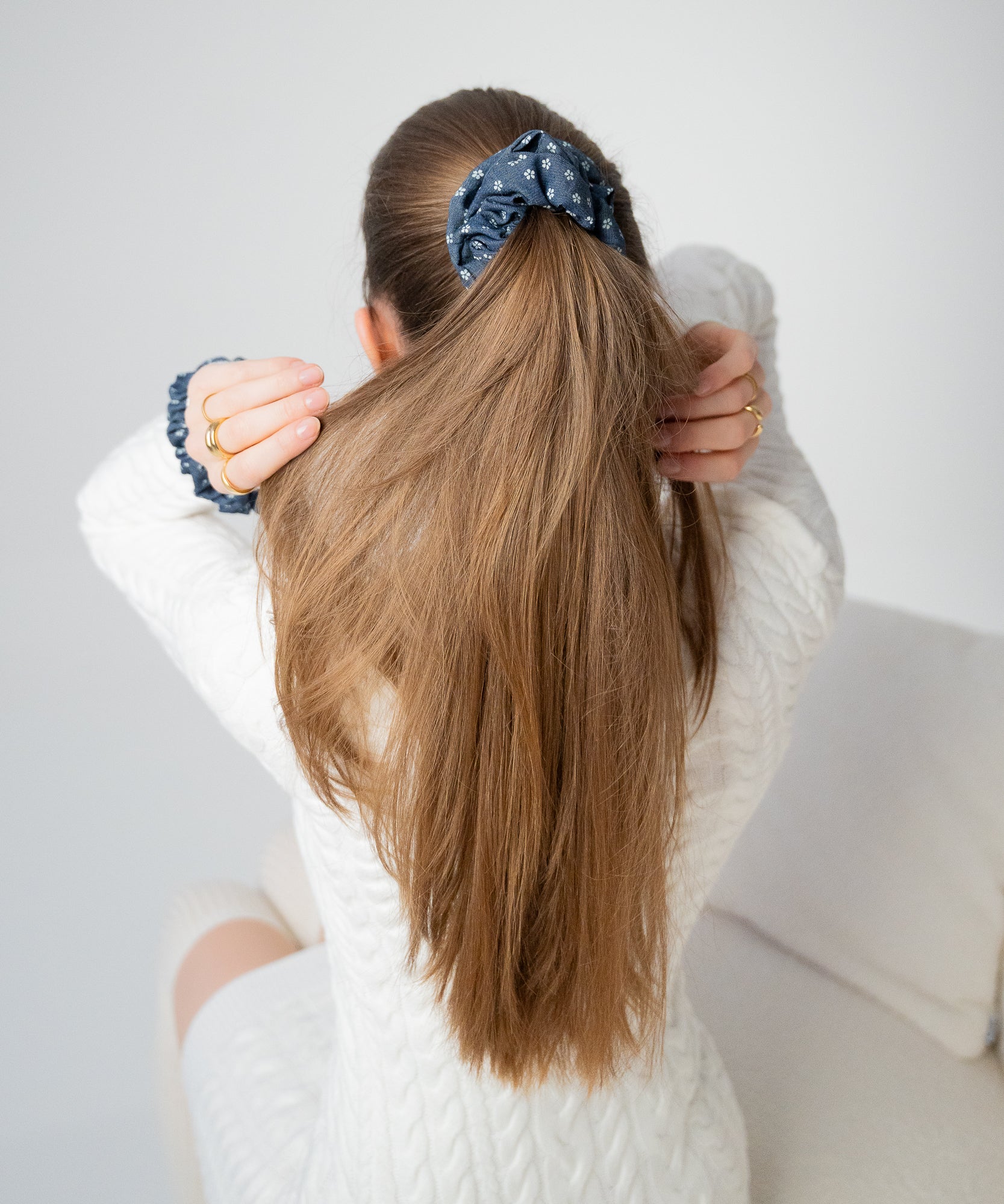 PALE GARDEN - Jeans Scrunchie - Blau - Studio Chéri