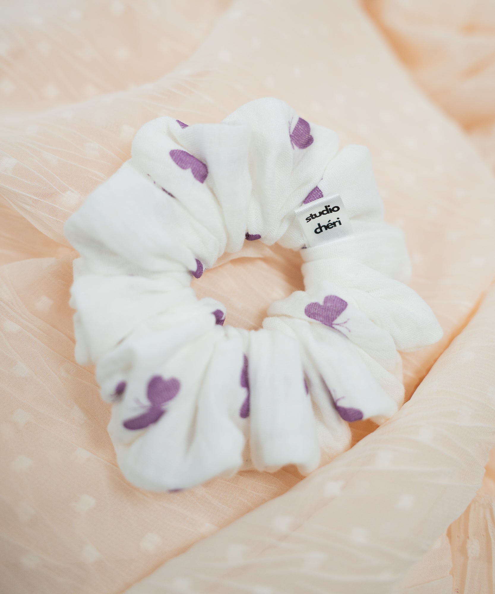 PAPILLON - Scrunchie aus Musselin - weiß - Studio Chéri