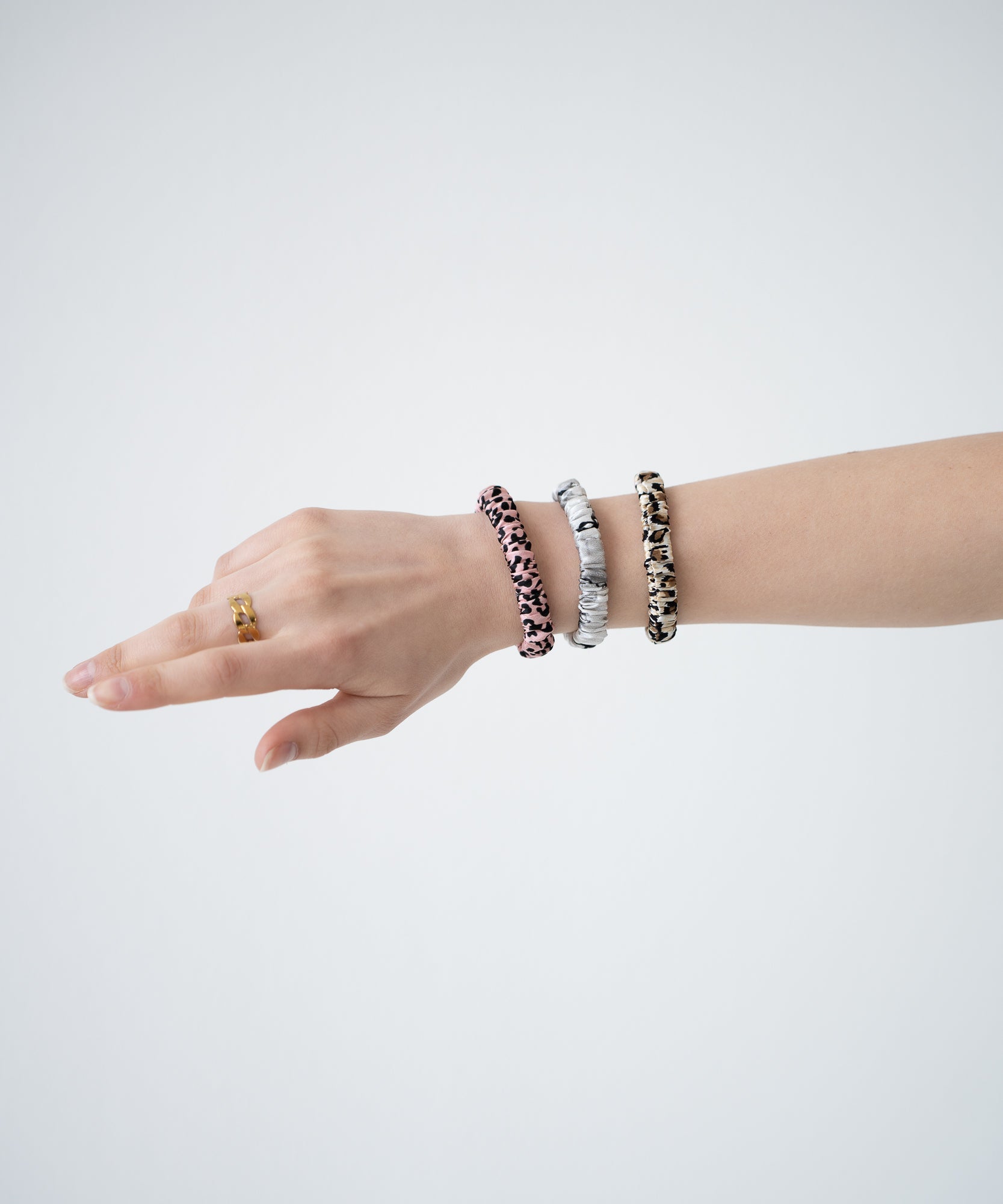 Petite Scrunchies aus Seide - Leo - Blau - Studio Chéri