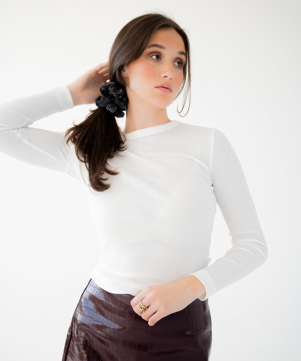 Affair - Samt Scrunchie