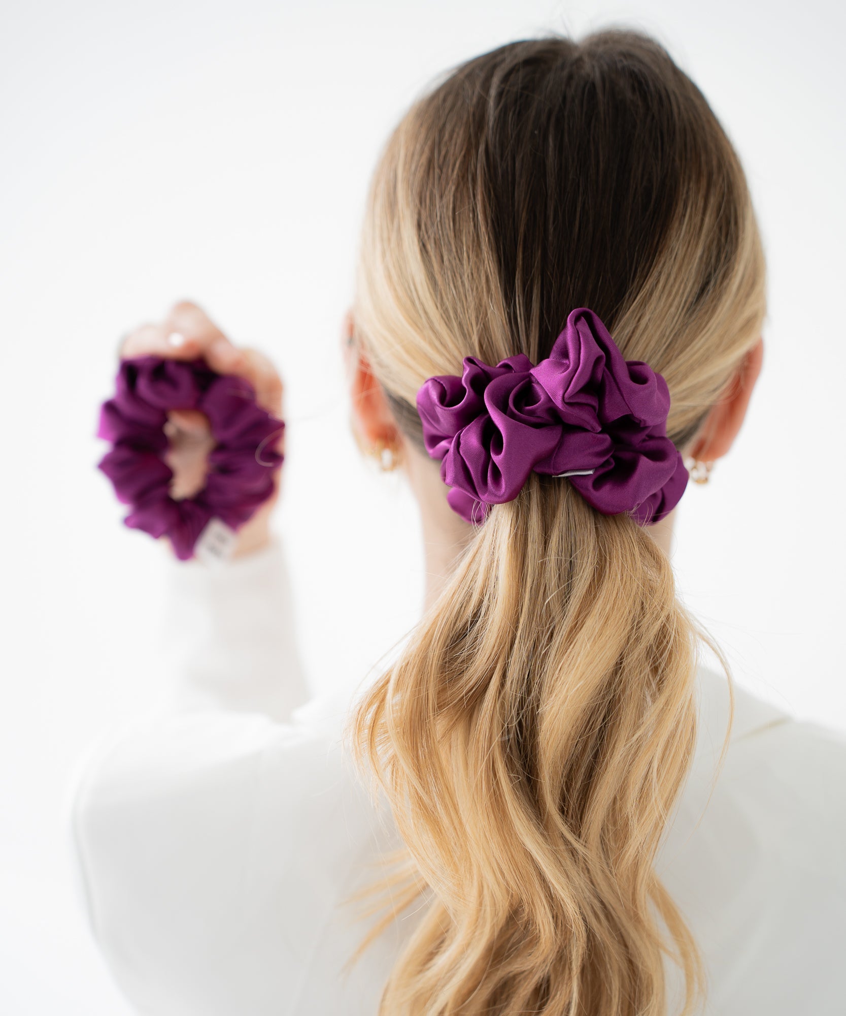 Satin Scrunchie - Plum - Lila - Studio Chéri