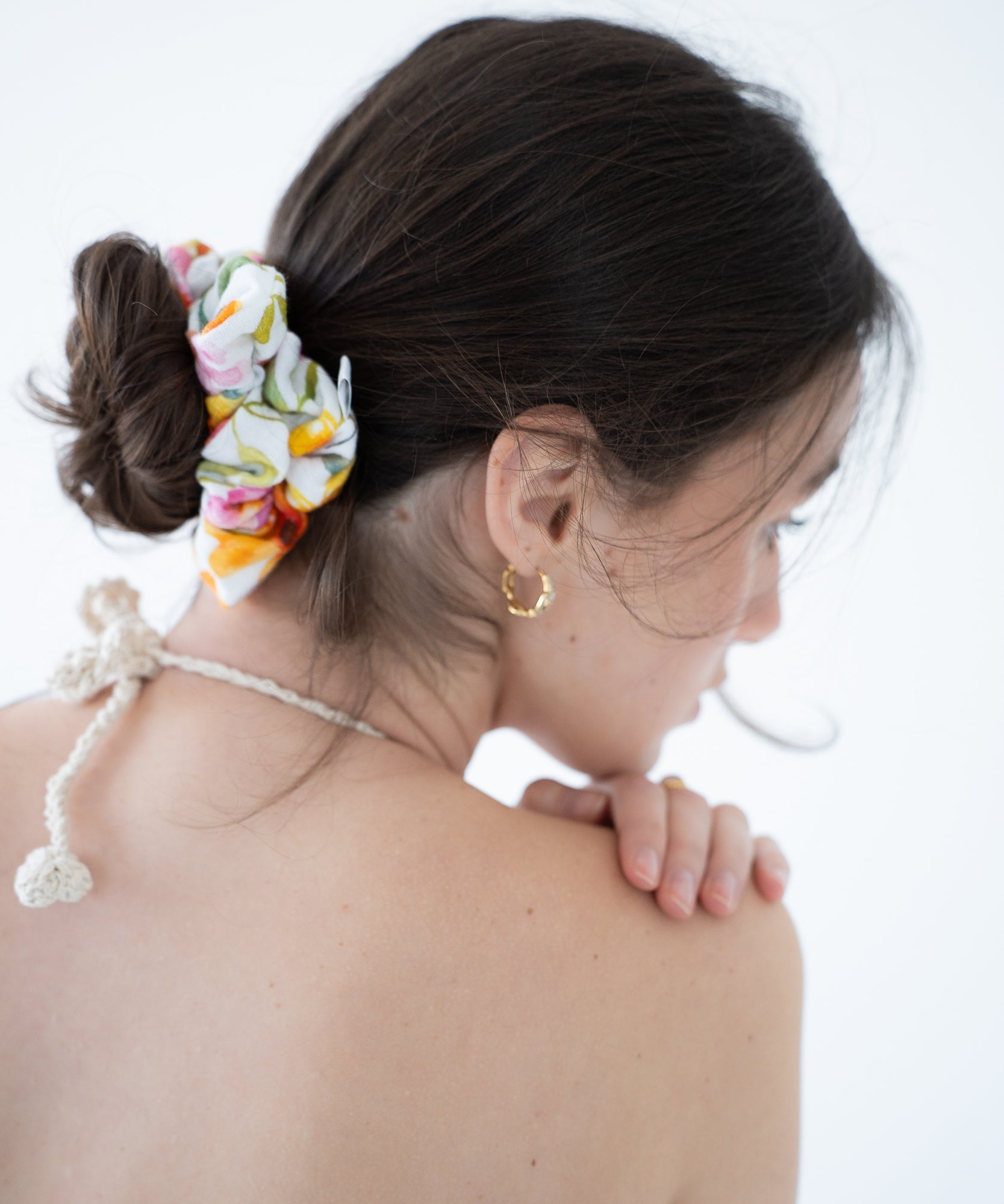 Spring Valley - Musselin Scrunchie mit Blümchen - gelb - Studio Chéri