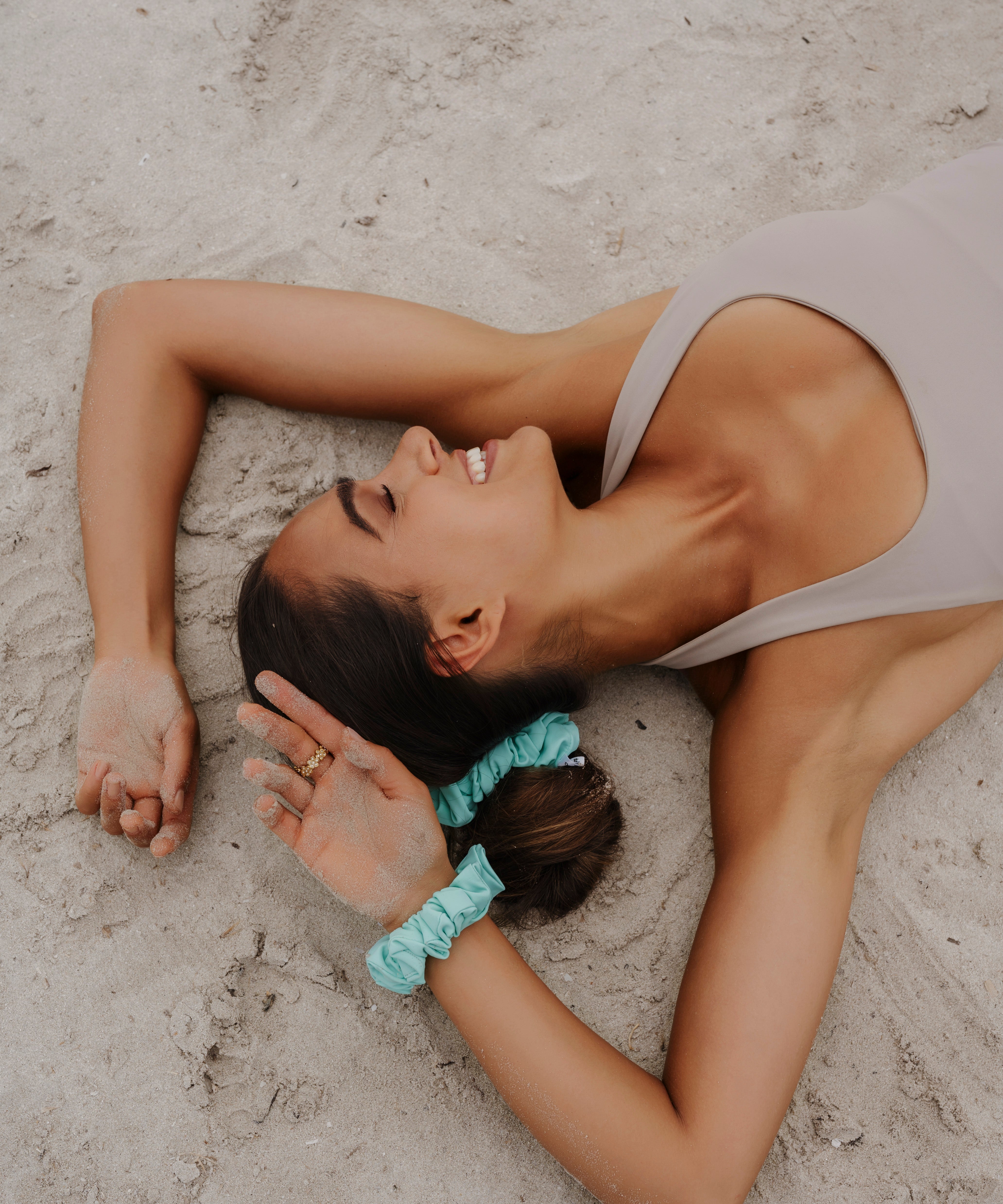 Swim & Sweat Scrunchie - Aloe - Mint - Studio Chéri